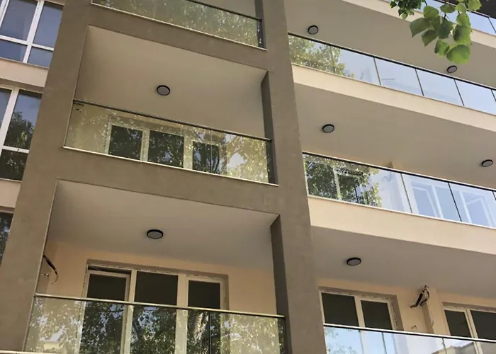 Vp Martini Апартамент *